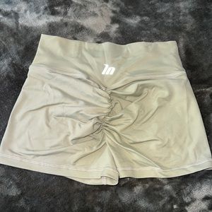 Muscle Nation khaki/olive shorts